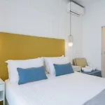 Marina 3*